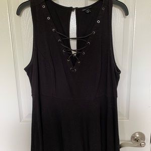 Torrid strappy v neck tank